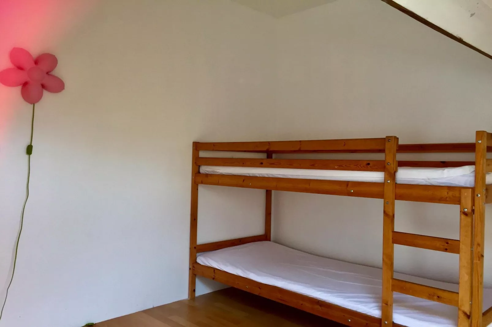 Maison de Vacances Gacogne-Slaapkamer