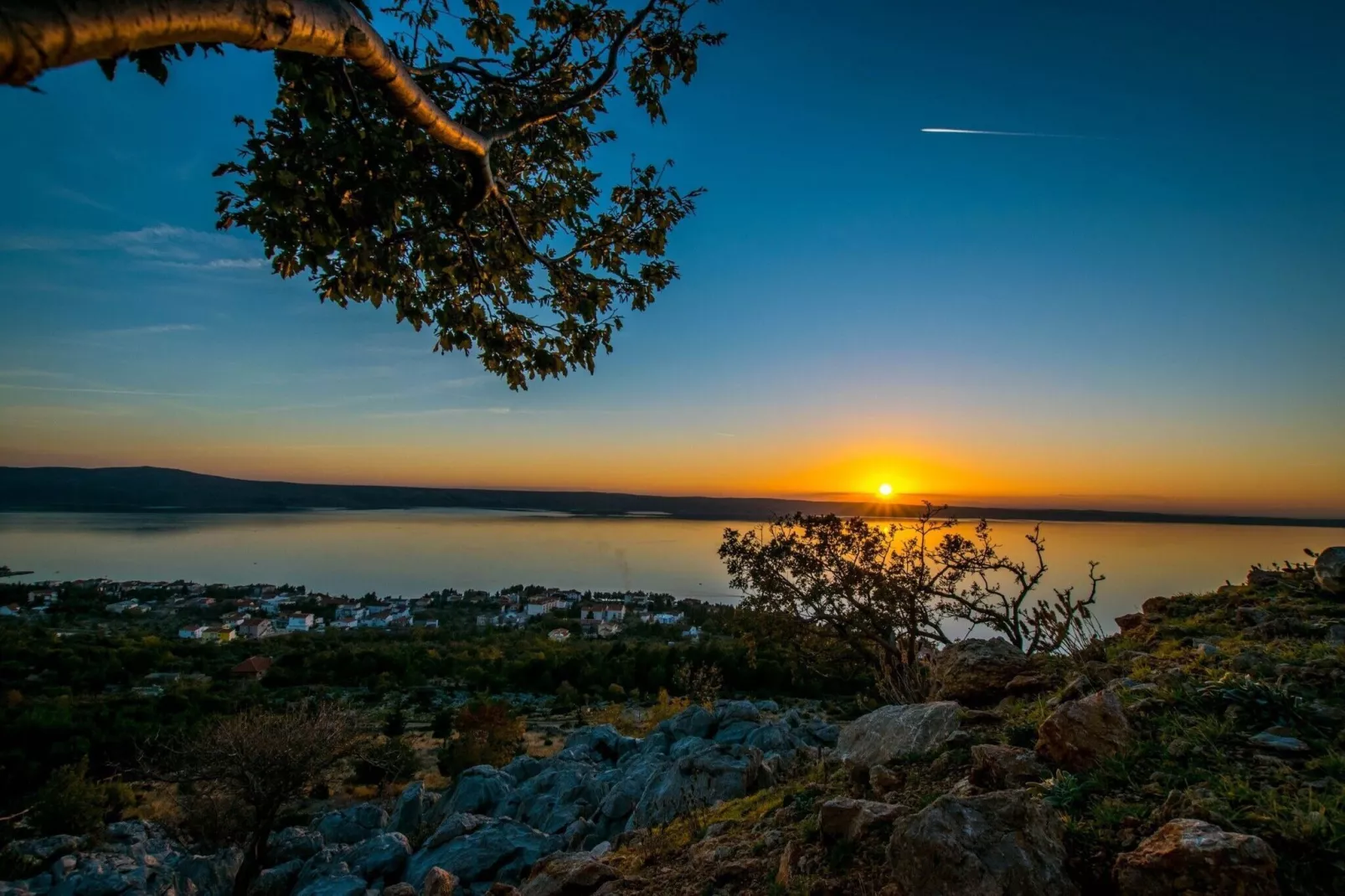 Apartments Grande Vista Starigrad PaklenicaSD62 A-02 - 7 Pers-Uitzicht zomer