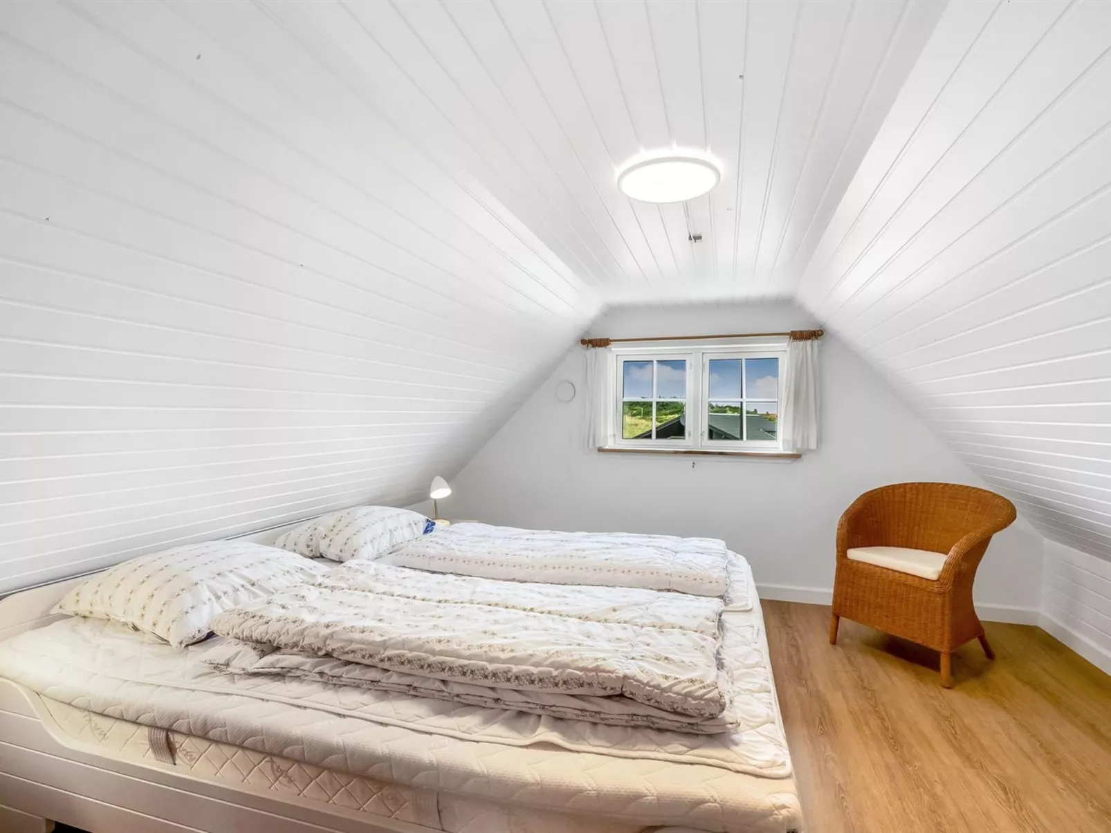 "Erle" - 200m to the fjord-Binnen