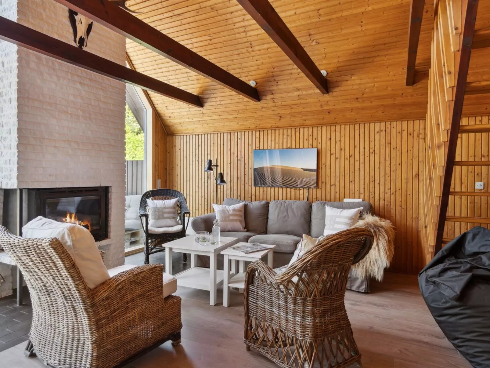 "Anssi" - 300m from the sea-Binnen