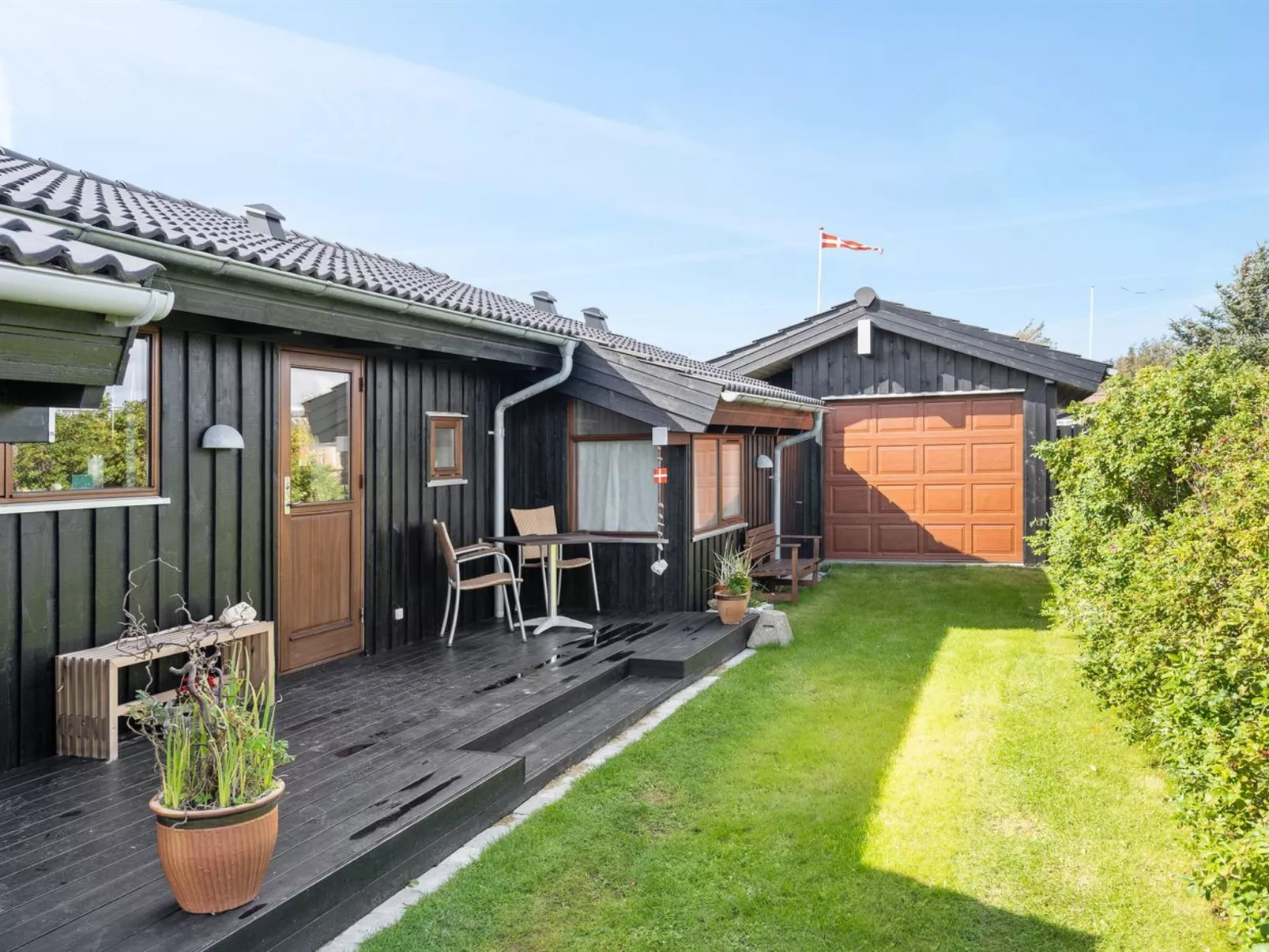 "Friderike" - 200m from the sea-Buiten