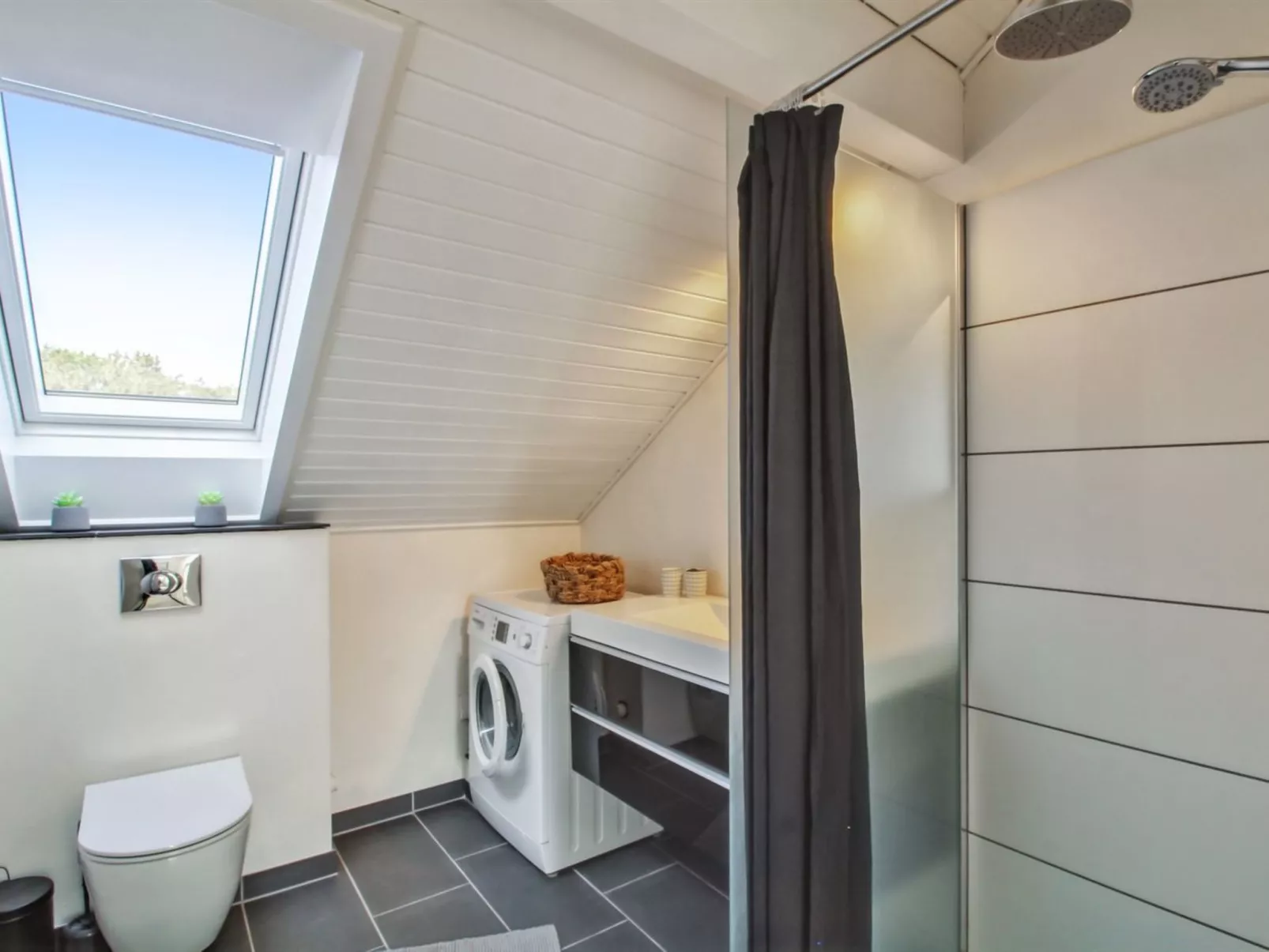 "Iffuer" - 2.3km from the sea-Binnen