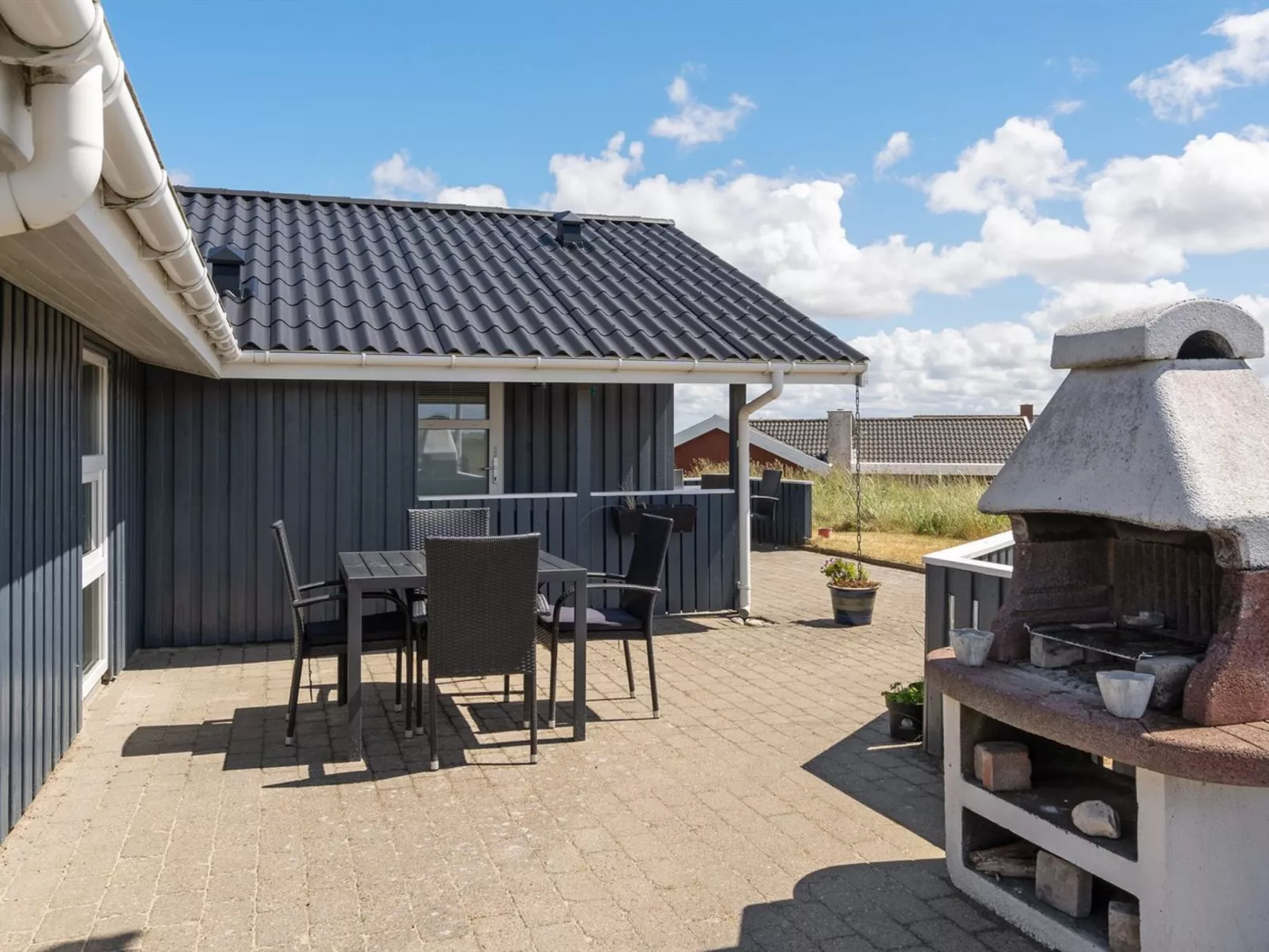 "Freek" - 400m from the sea-Buiten