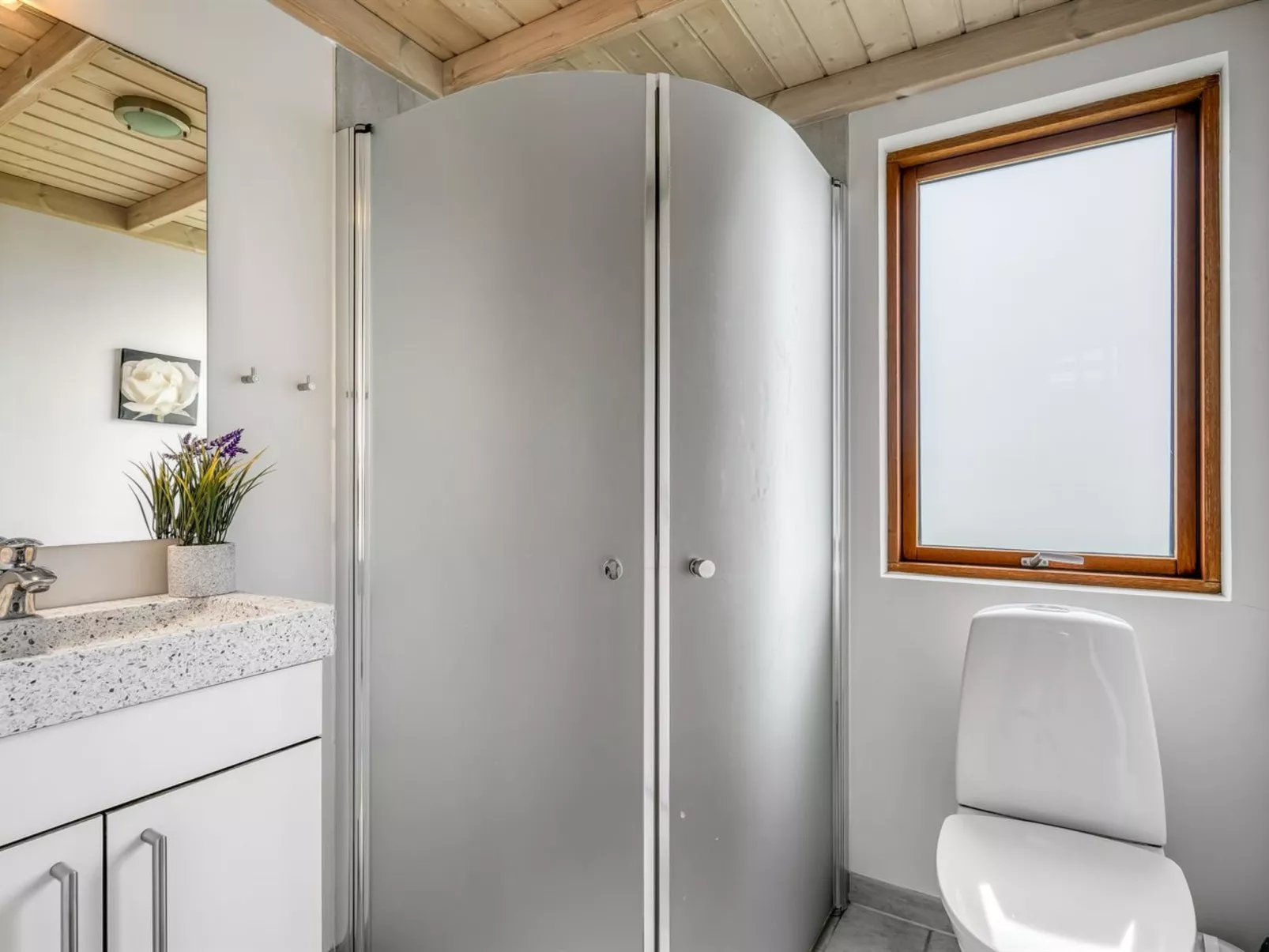 "Yma" - 200m from the sea-Binnen