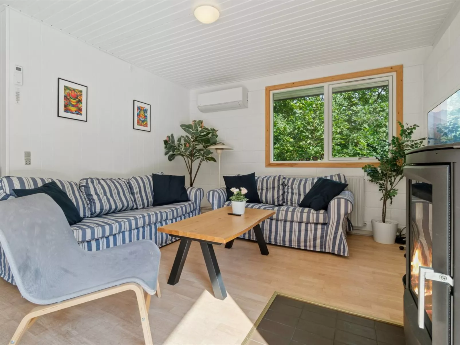 "Henri" - 800m from the sea-Binnen