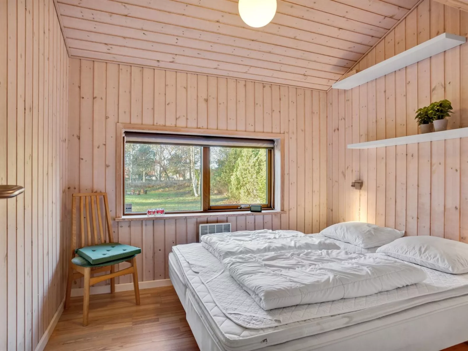 "Østmar" - 1.2km from the sea-Binnen