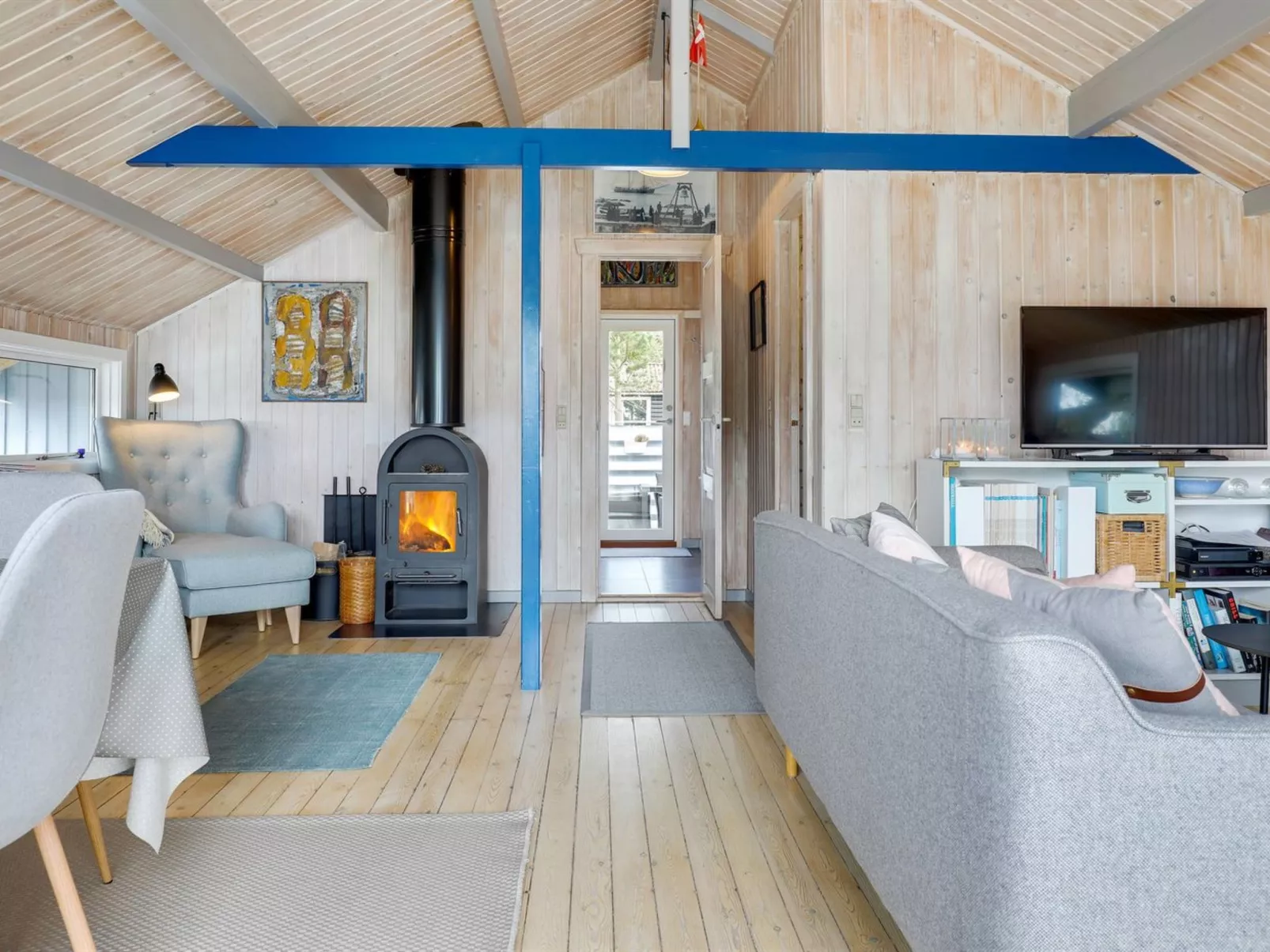 "Julietta" - 50m from the sea-Binnen