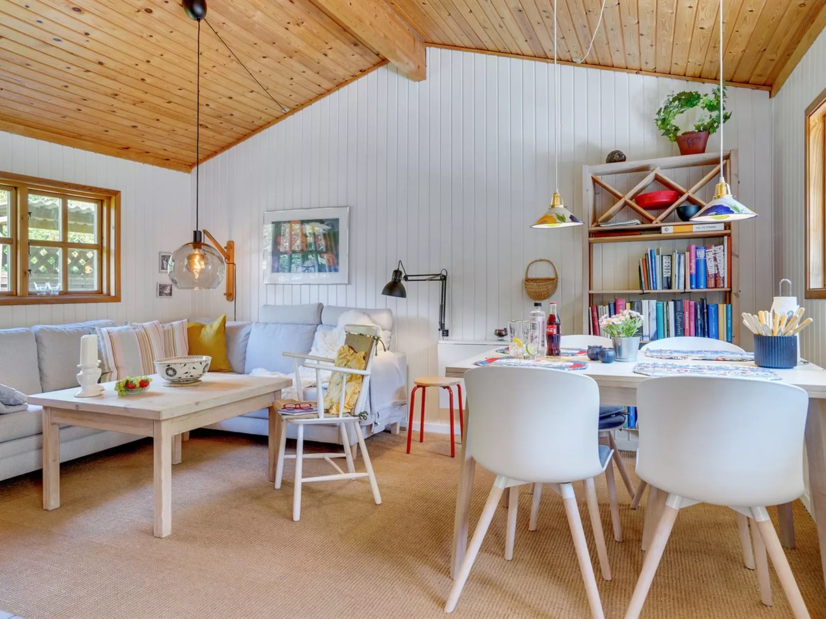 "Mirla" - 300m from the sea-Binnen