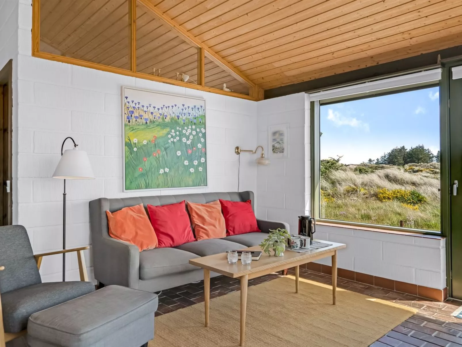 "Ehawee" - 350m from the sea-Binnen