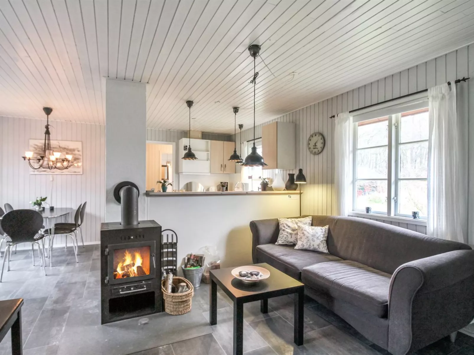 "Loke" - 300m from the sea-Binnen