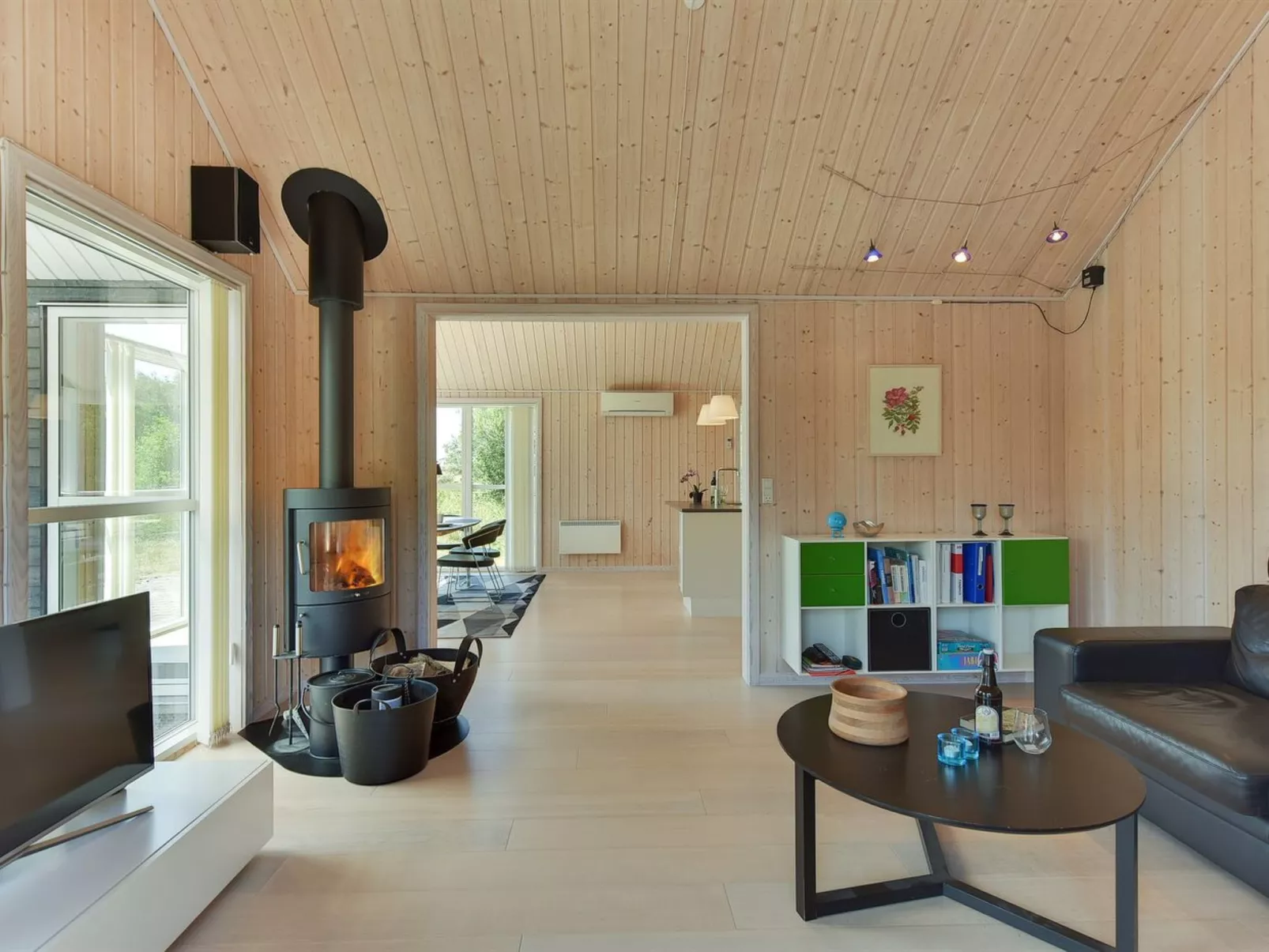 "Erich" - 1.8km from the sea-Binnen