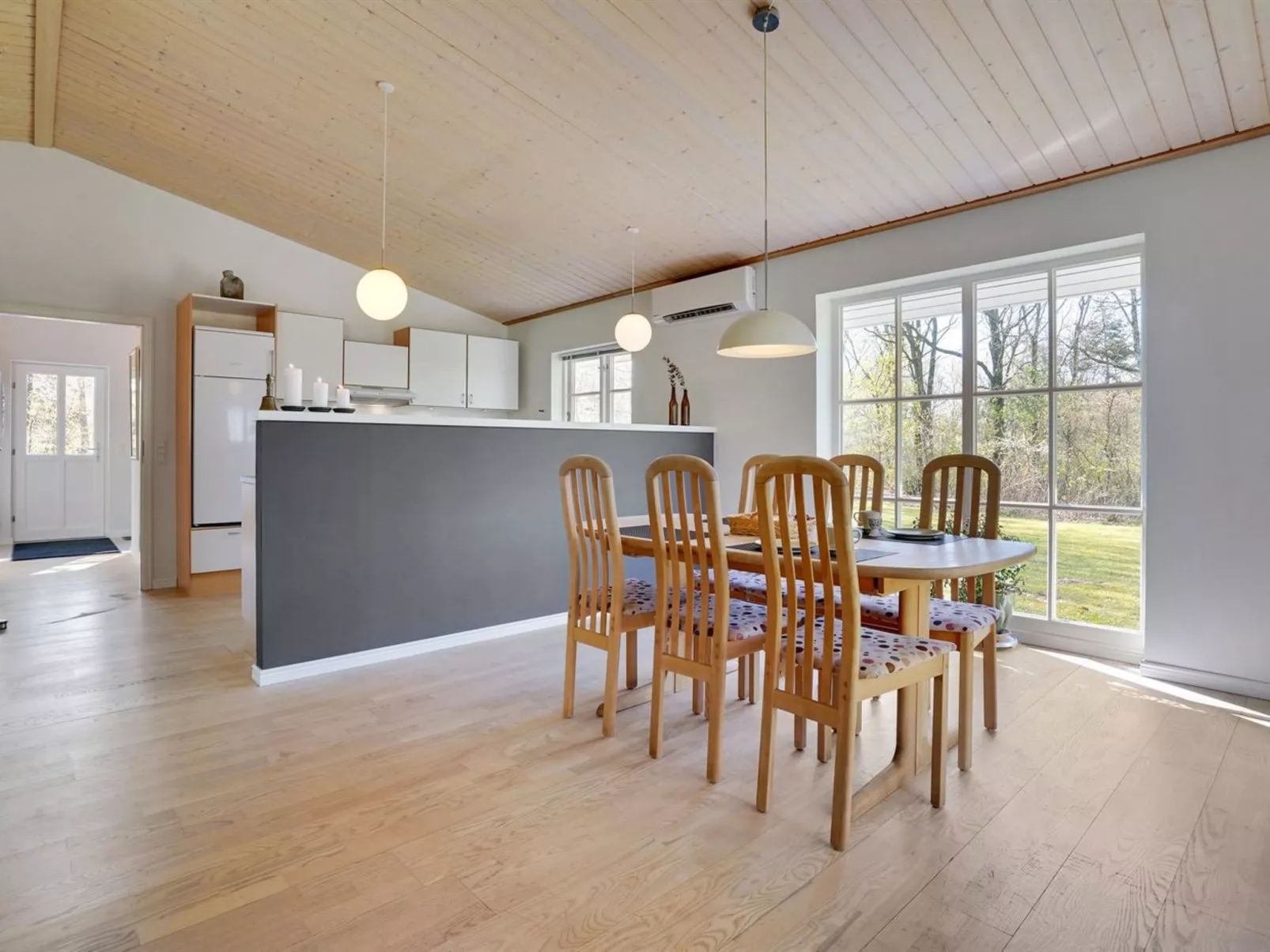 "Eryka" - 28km from the sea-Binnen