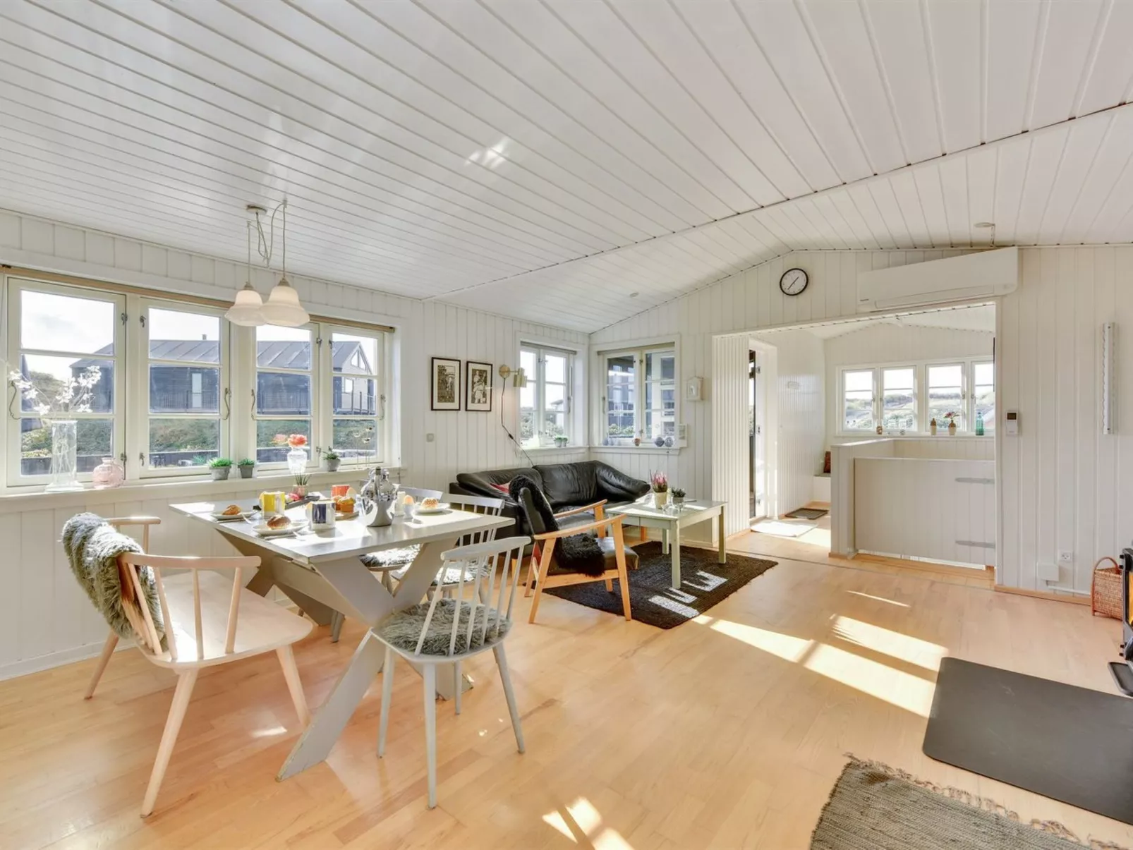 "Ayu" - 100m from the sea-Binnen