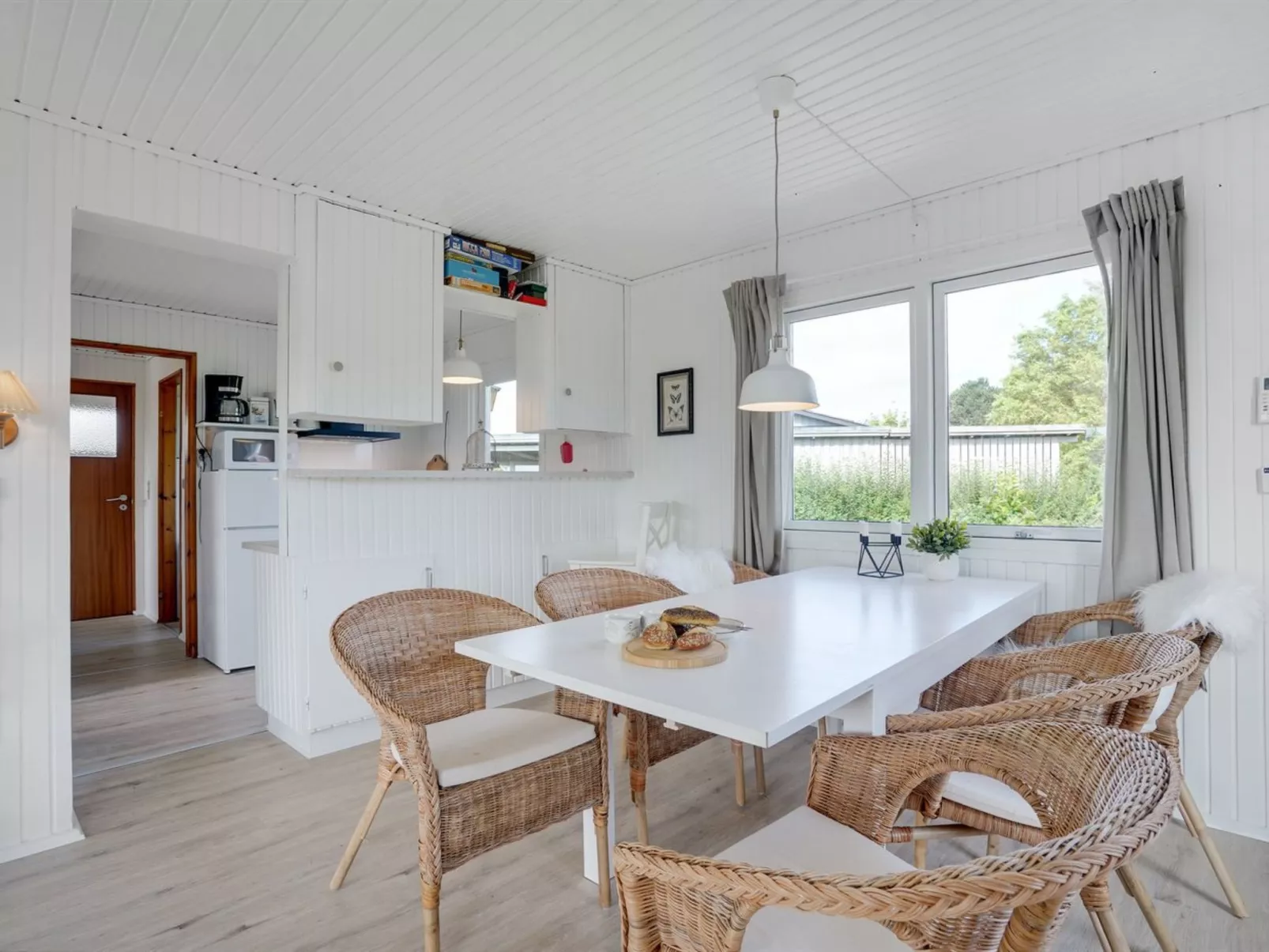 "Amilla" - 150m from the sea-Binnen