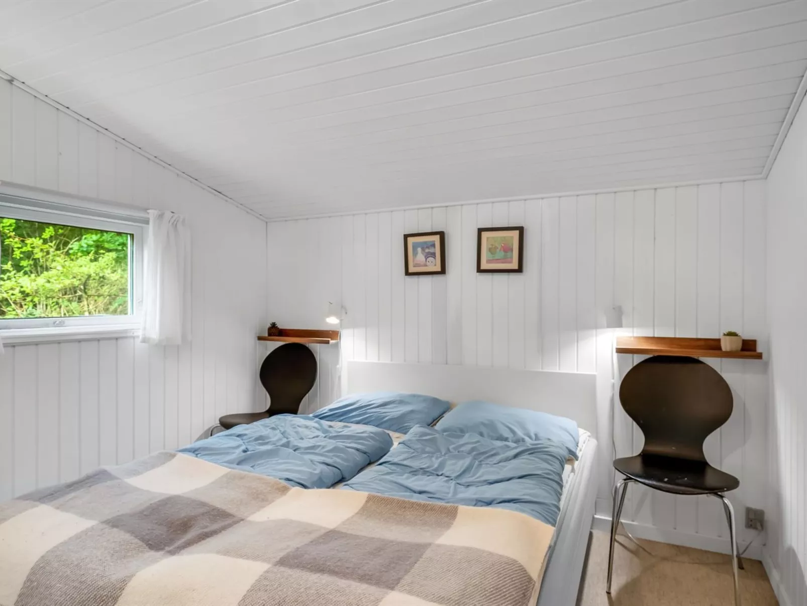 "Fergie" - 400m from the sea-Binnen