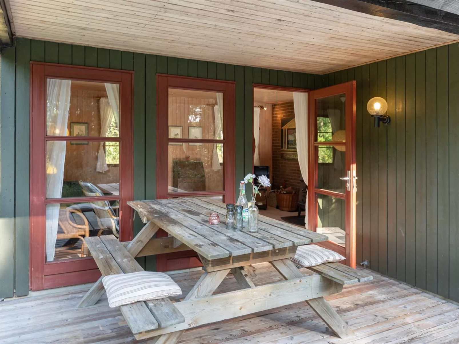 "Chenoa" - 200m from the sea-Buiten