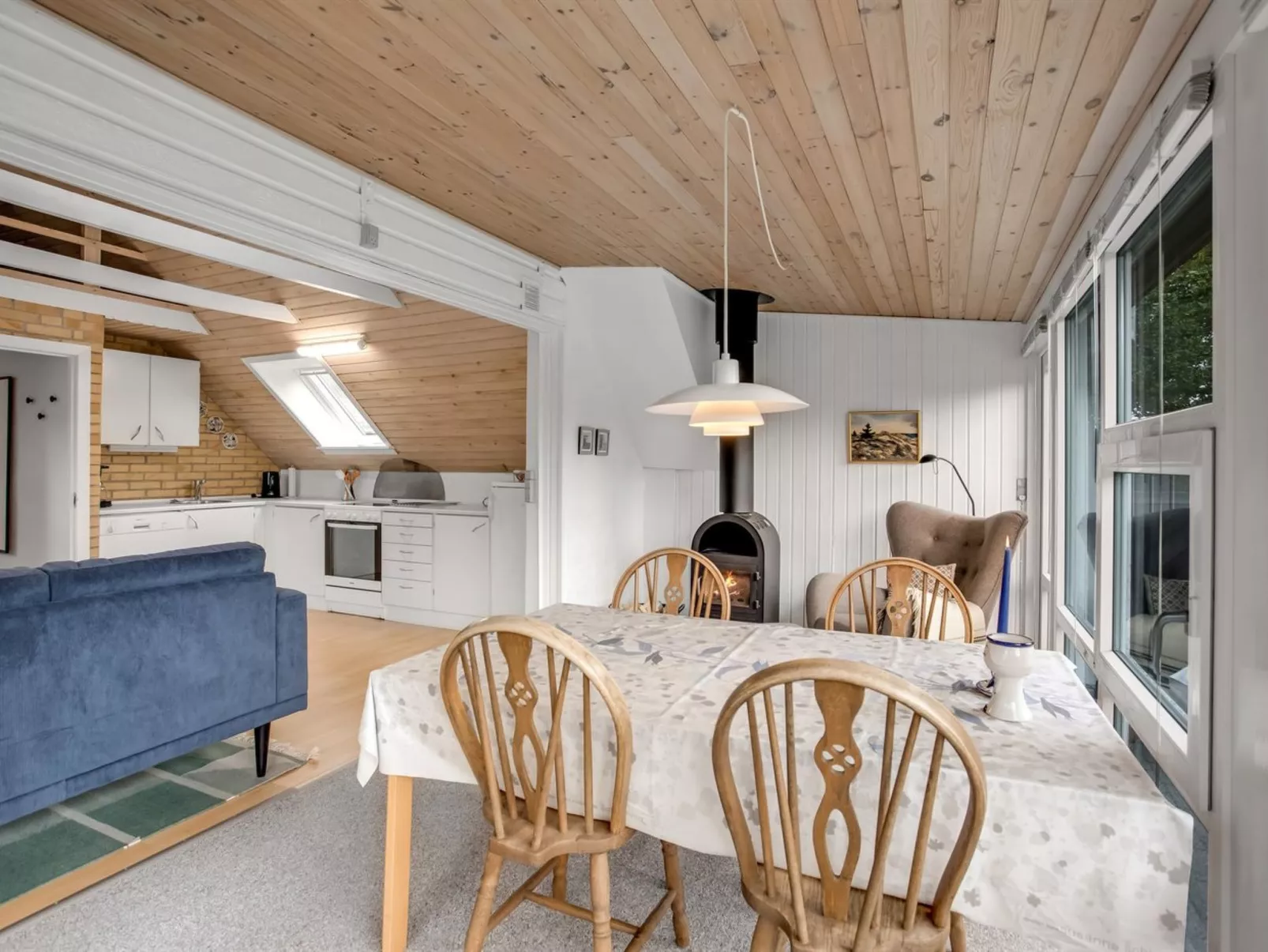 "Siouxsie" - 500m from the sea-Binnen