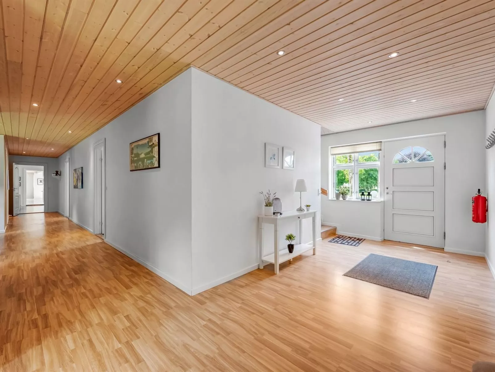 "Eini" - 4.5km from the sea-Binnen