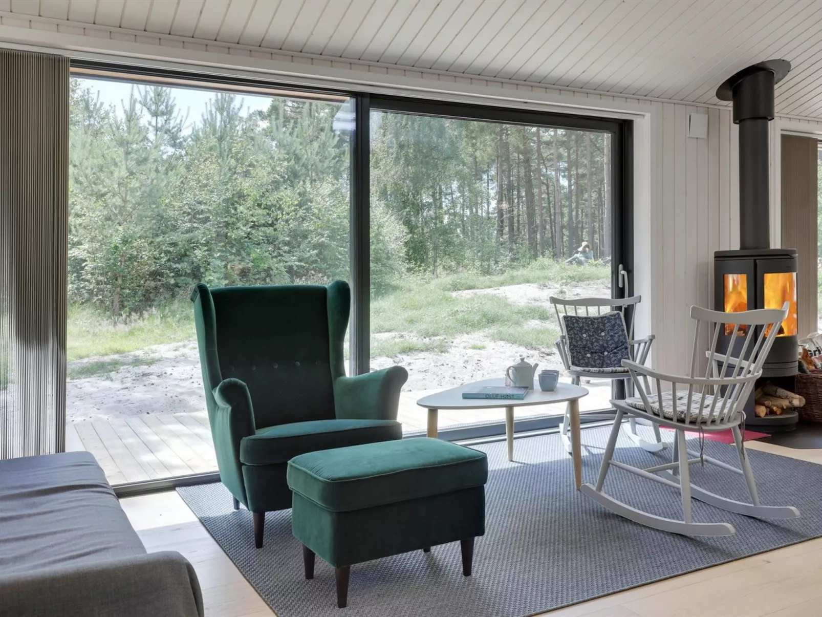 "Anarosa" - 200m from the sea-Binnen