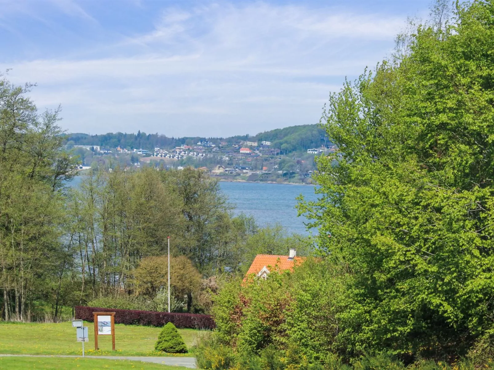 "Freding" - 250m to the fjord-Buiten