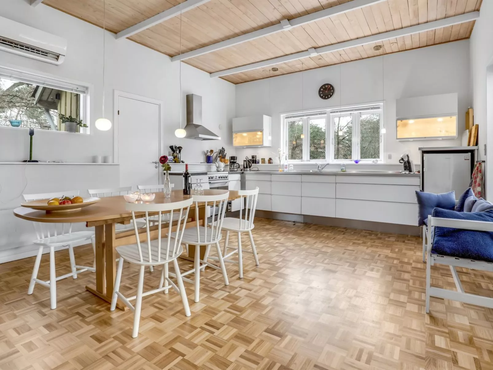 "Christella" - 200m from the sea-Binnen