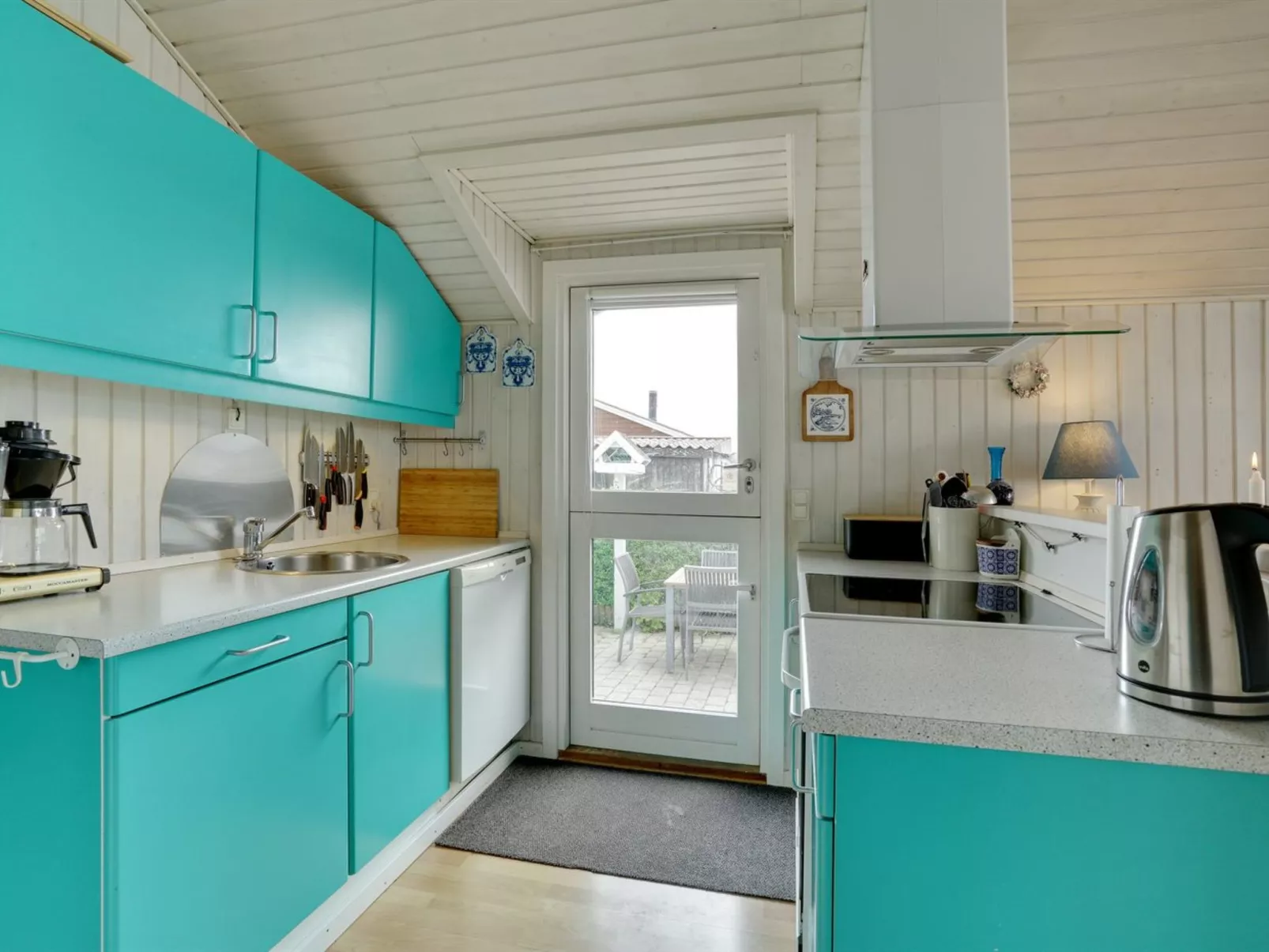 "Heimeram" - 150m from the sea-Binnen