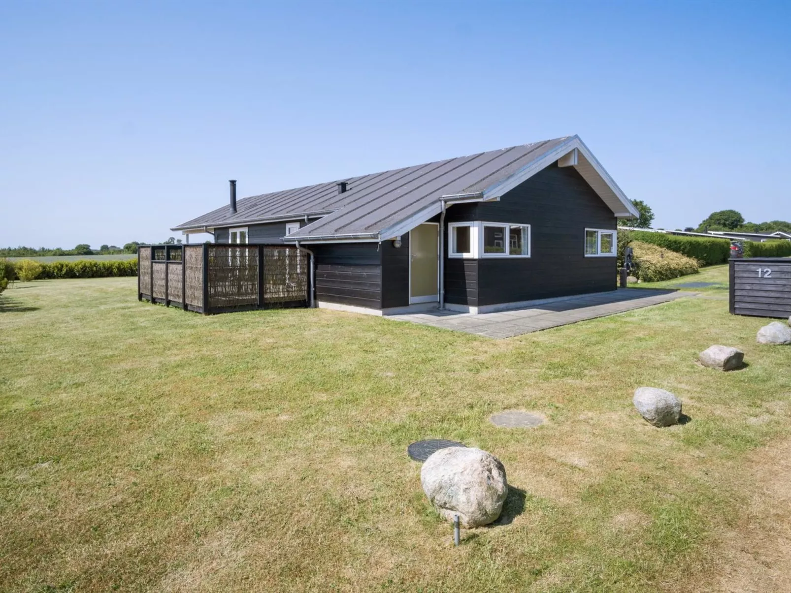 "Iorund" - 550m from the sea-Buiten