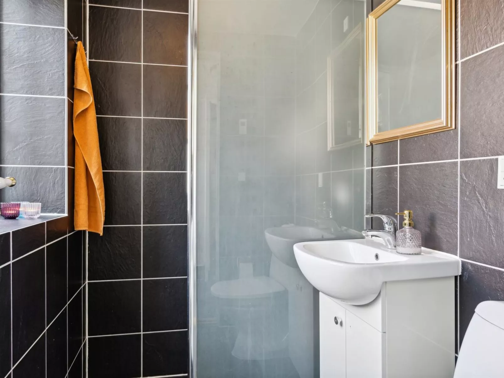 "Viivi" - 900m from the sea-Binnen