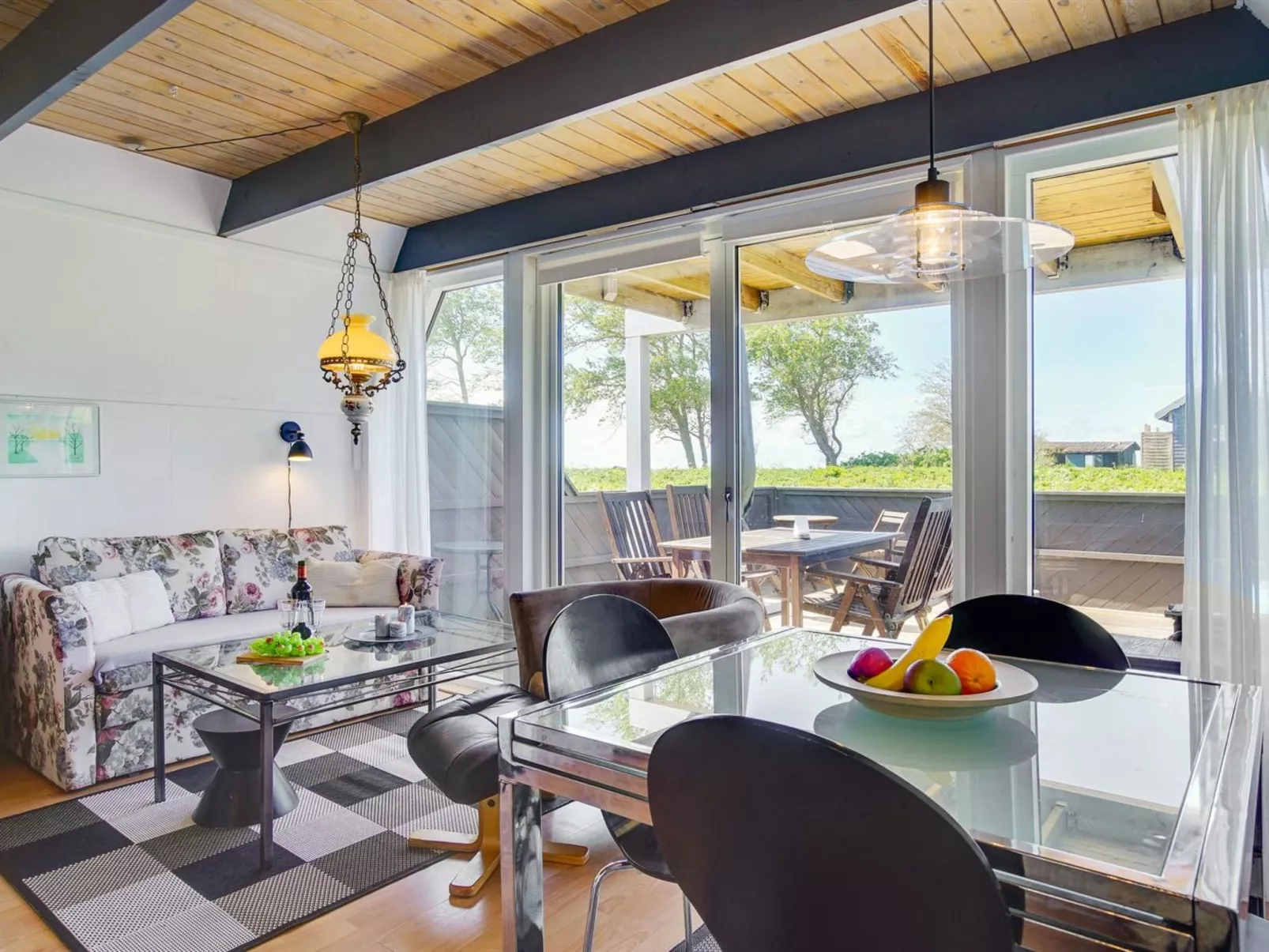 "Pihla" - 50m from the sea-Binnen