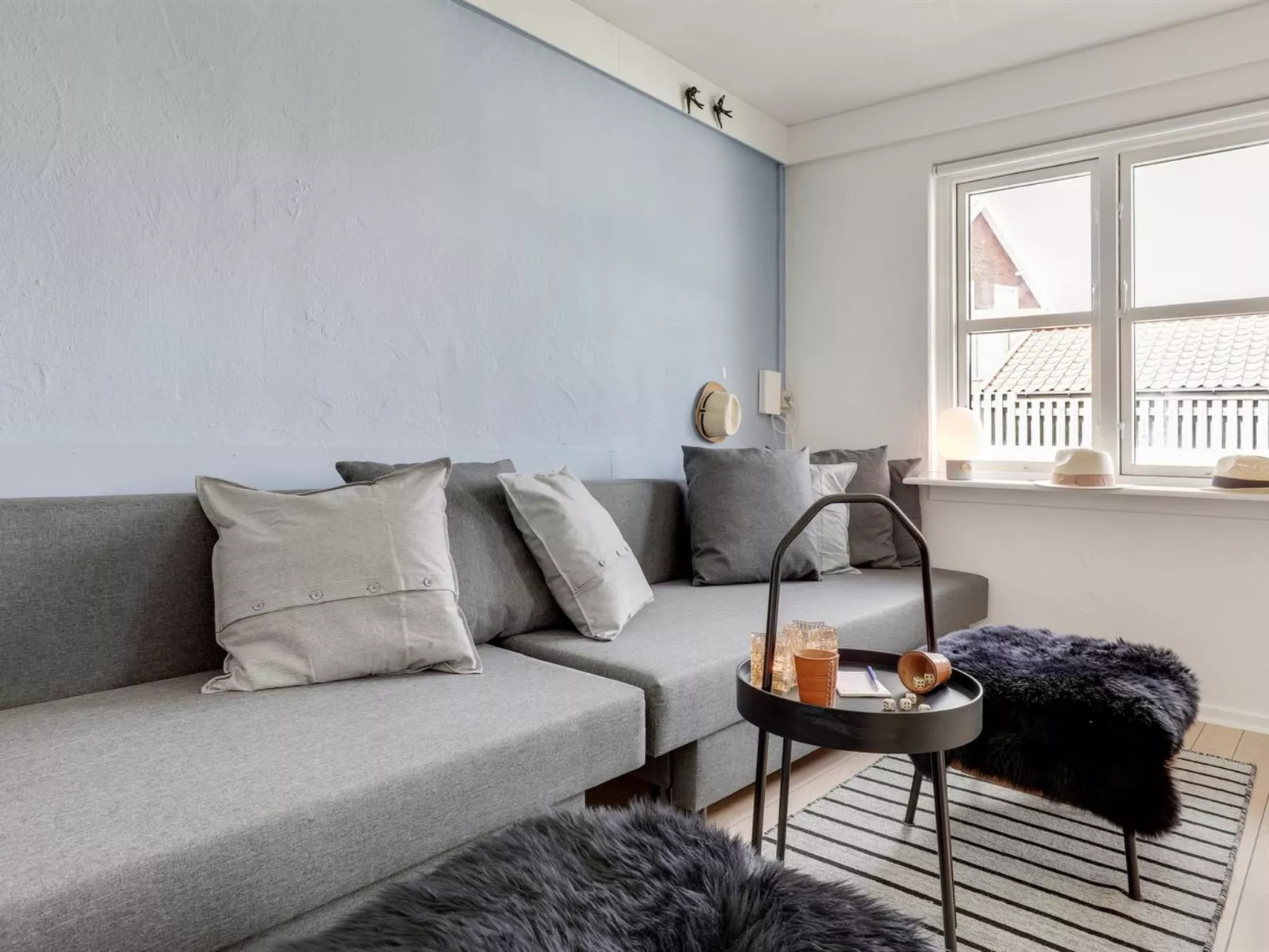 "Majvi" - 300m from the sea-Binnen