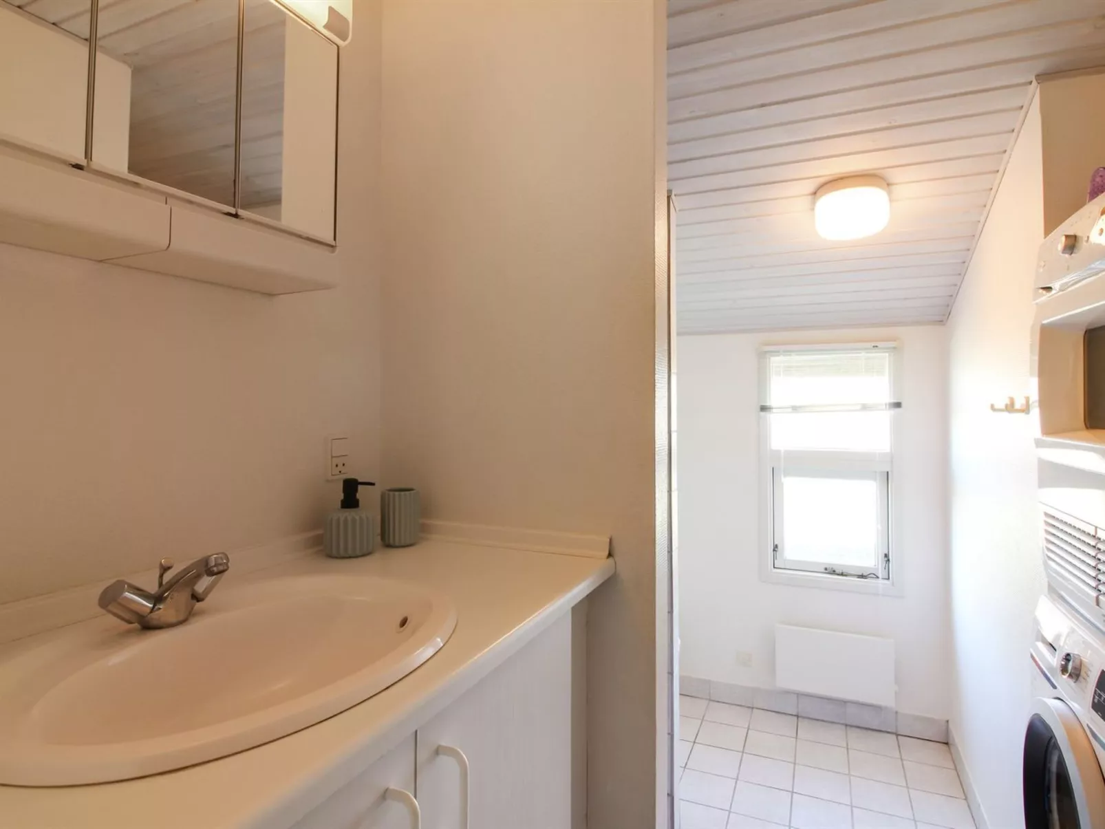 "Steffenie" - 400m from the sea-Binnen