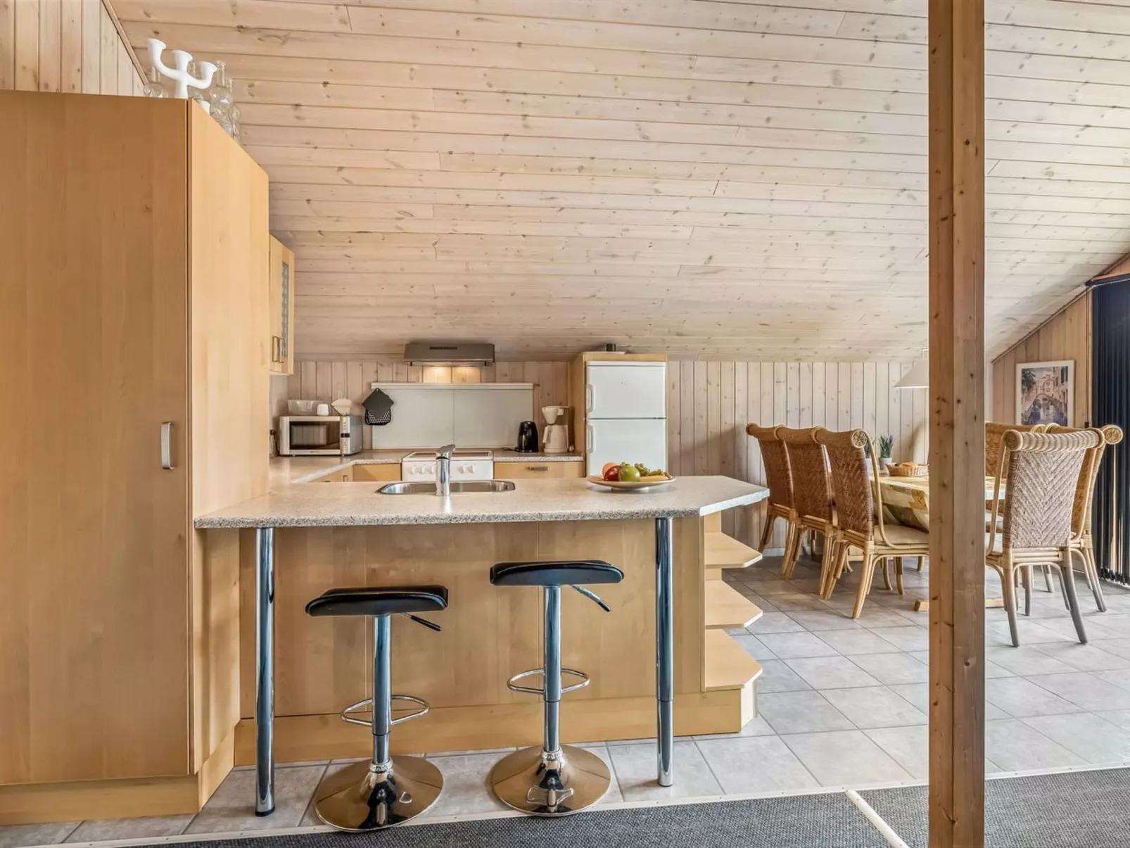 "Sanelma" - 900m from the sea-Binnen