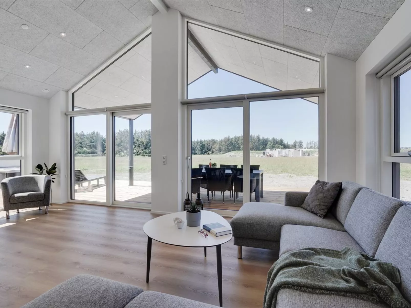 "Ambra" - 950m from the sea-Binnen