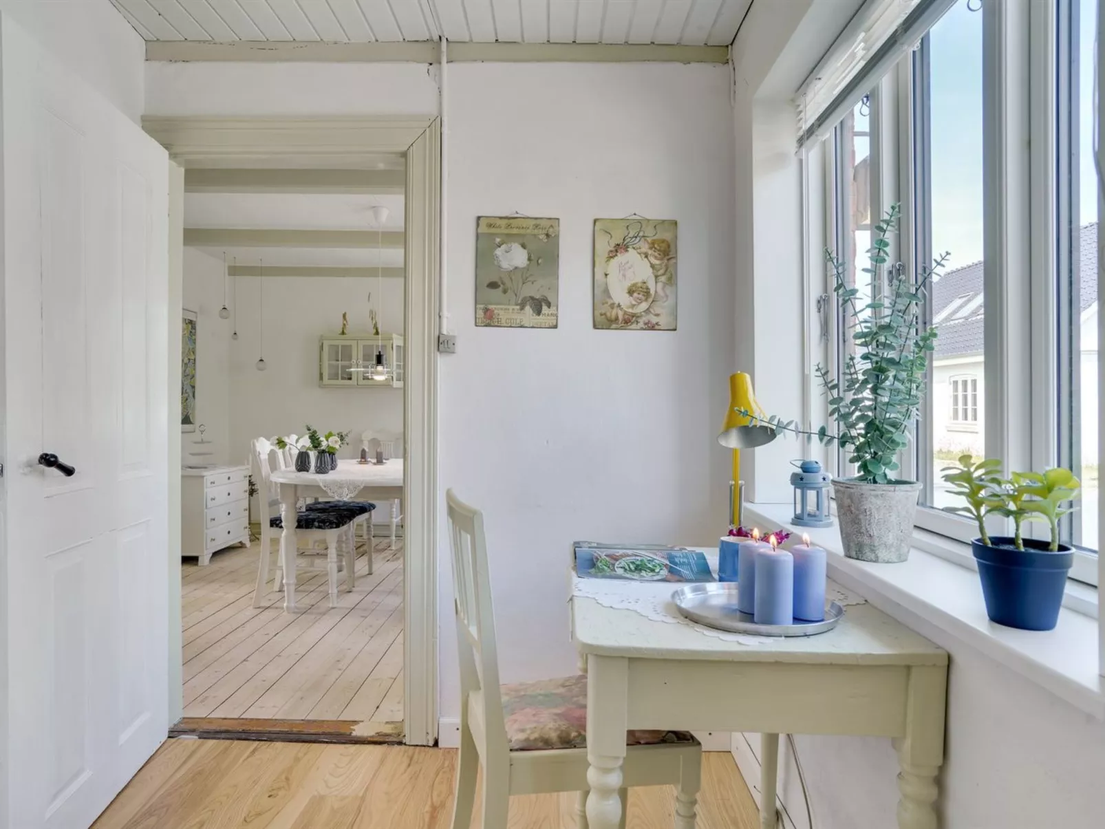 "Nevis" - 1.5km from the sea-Binnen