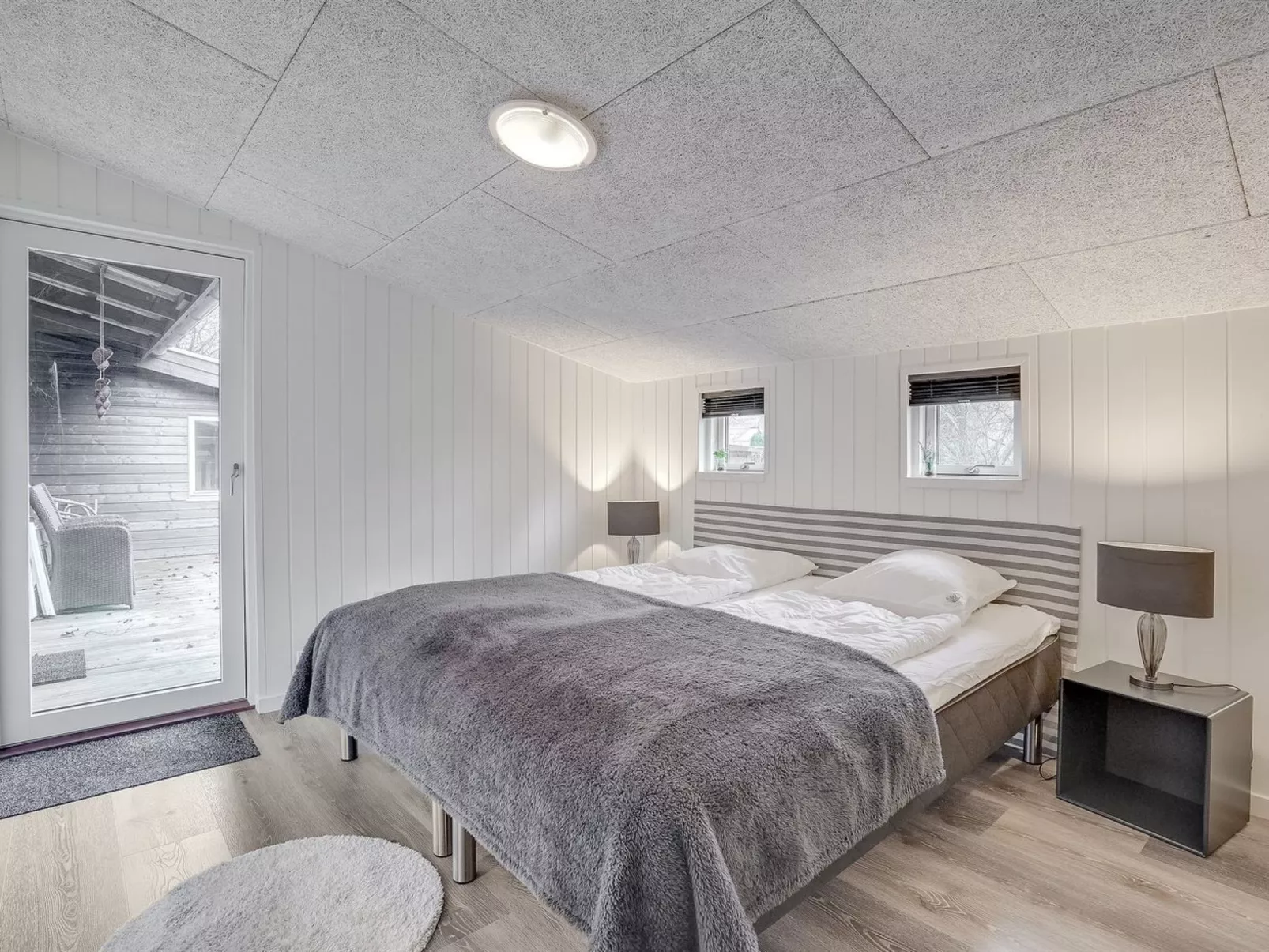 "Vitus" - 30km from the sea-Binnen