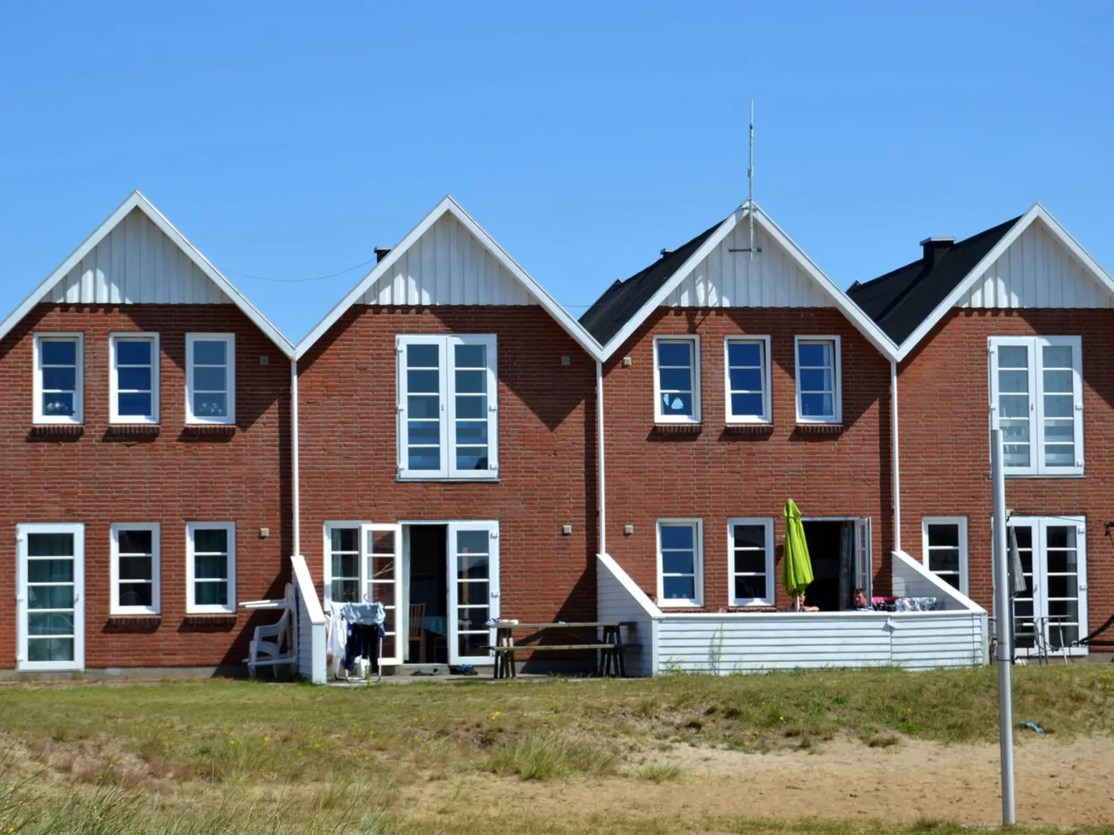 "Lynne" - 2.3km from the sea - Buiten