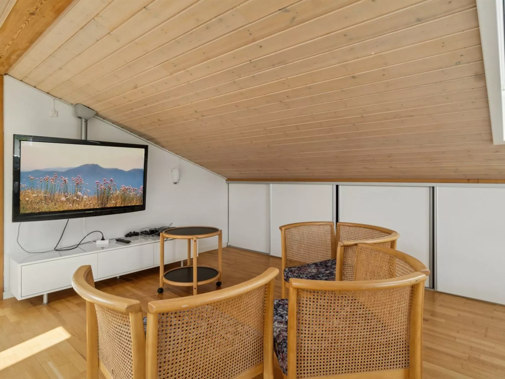 "Elba" - 100m from the sea-Buiten