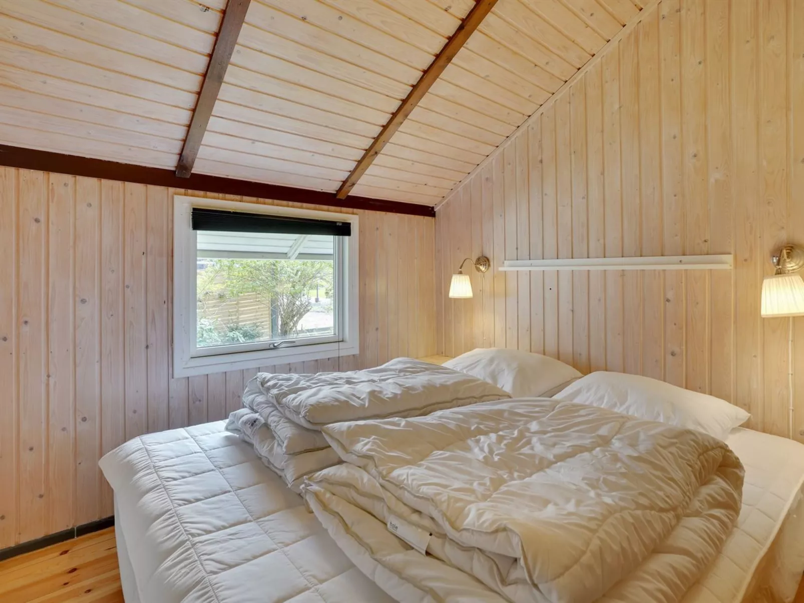 "Norna" - 300m from the sea-Binnen