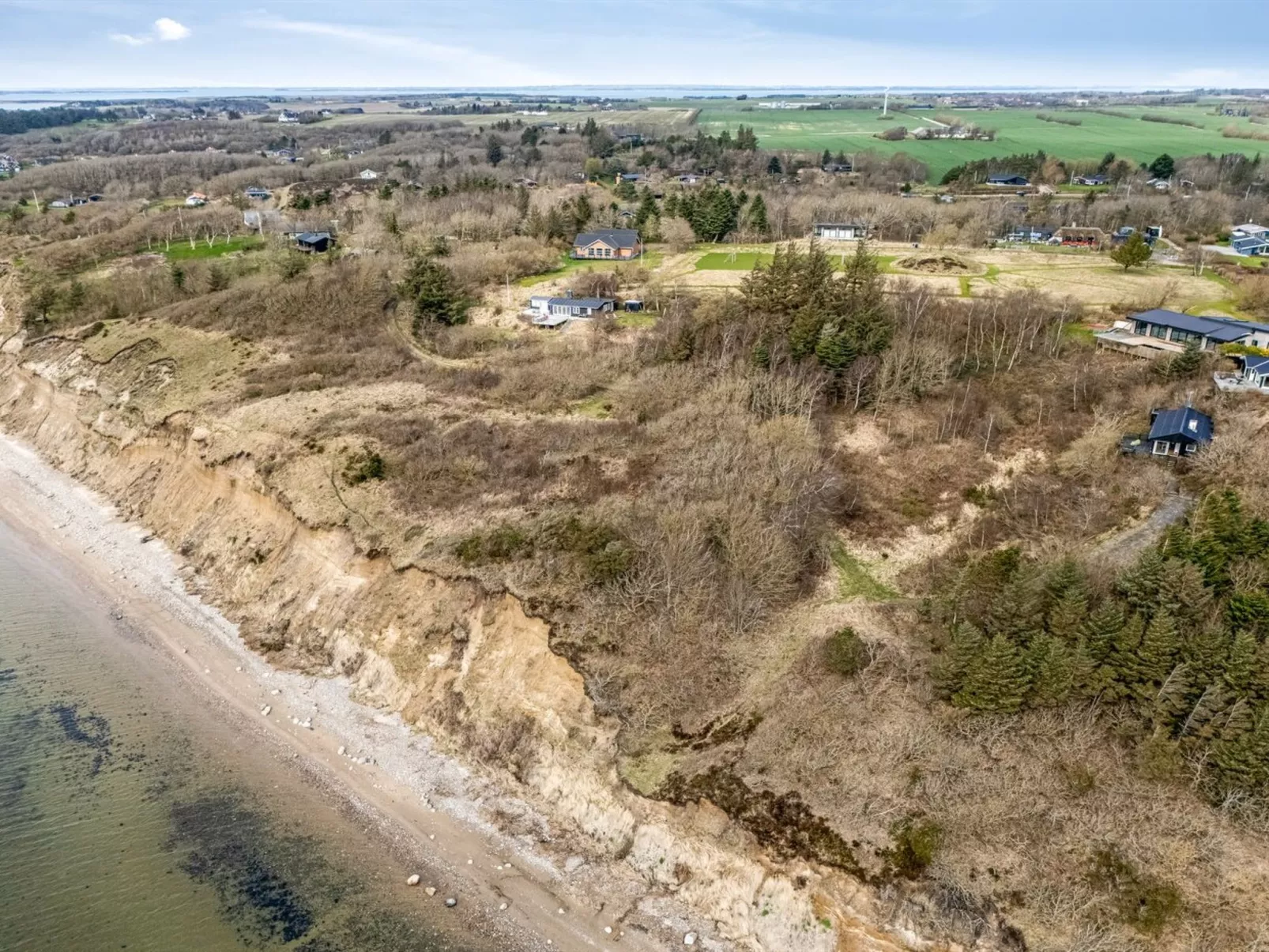 "Heera" - 100m to the fjord-Buiten