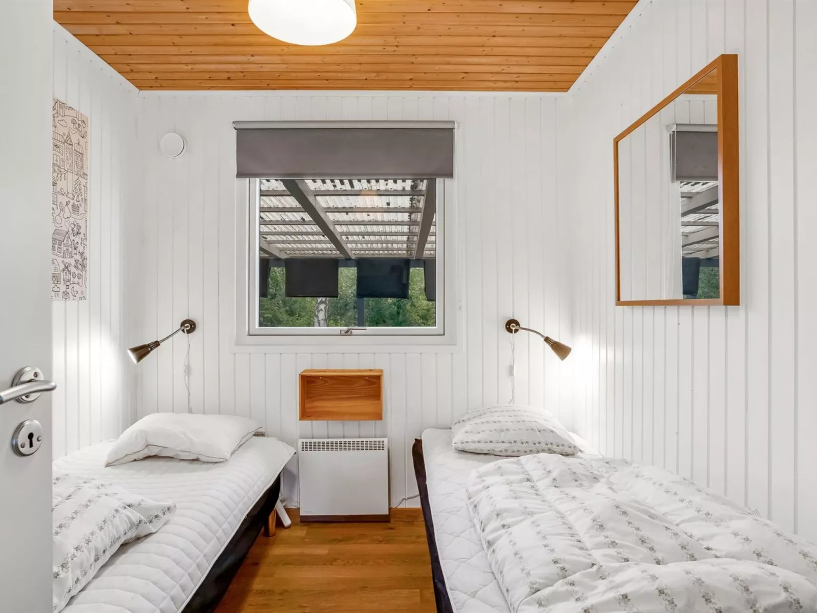 "Sverker" - 300m from the sea-Binnen