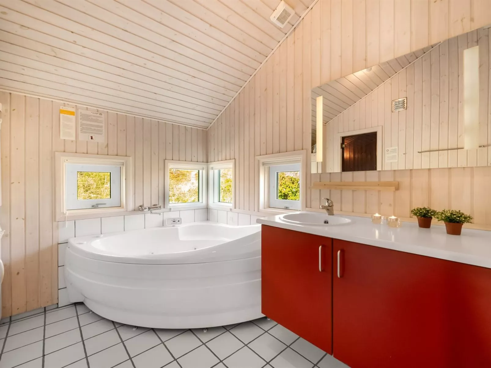 "Emelie" - 200m from the sea-Binnen