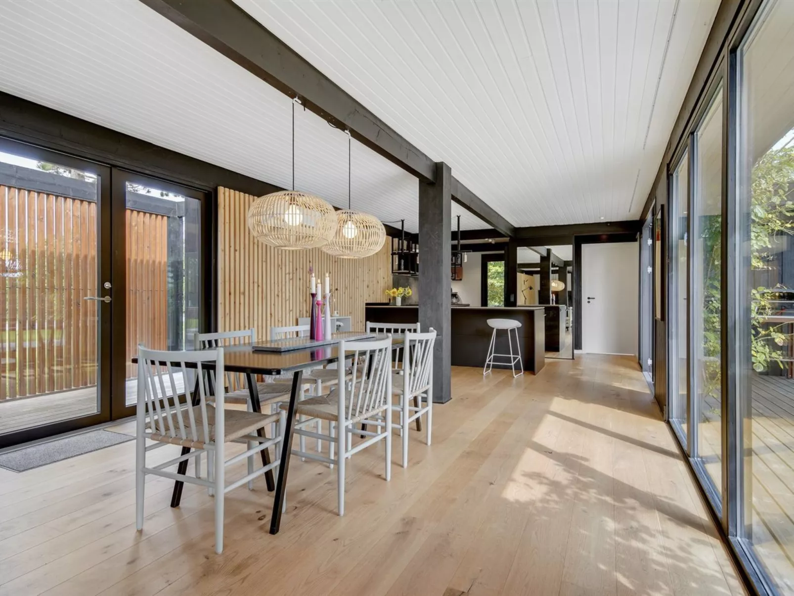 "Hævnir" - 1km from the sea-Binnen