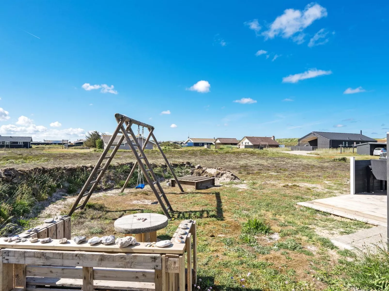 "Henning" -  from the sea-Buiten