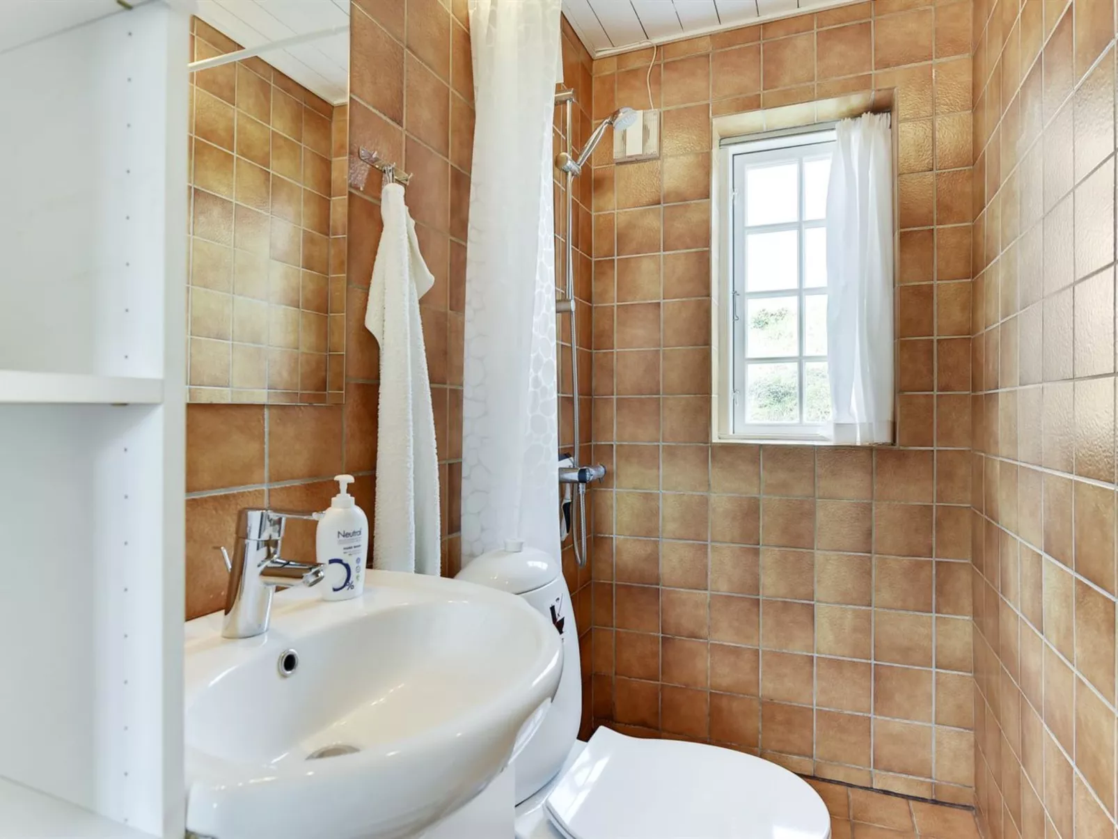 "Dordi" - 300m from the sea-Binnen