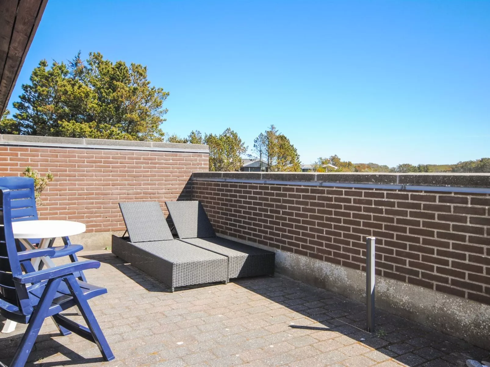 "Jerrik" - 900m from the sea-Buiten