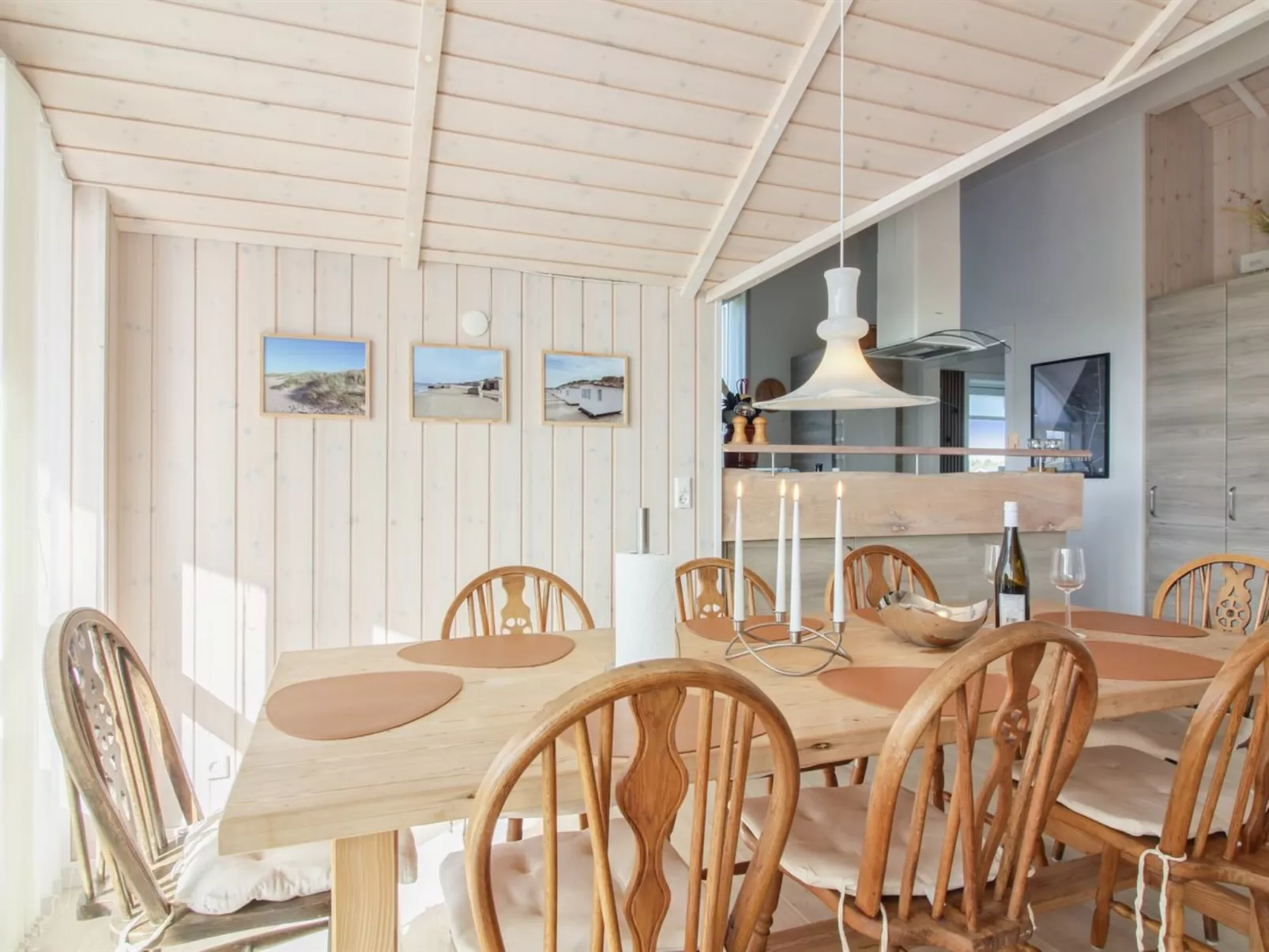 "Mirkka" - 1.5km from the sea-Binnen