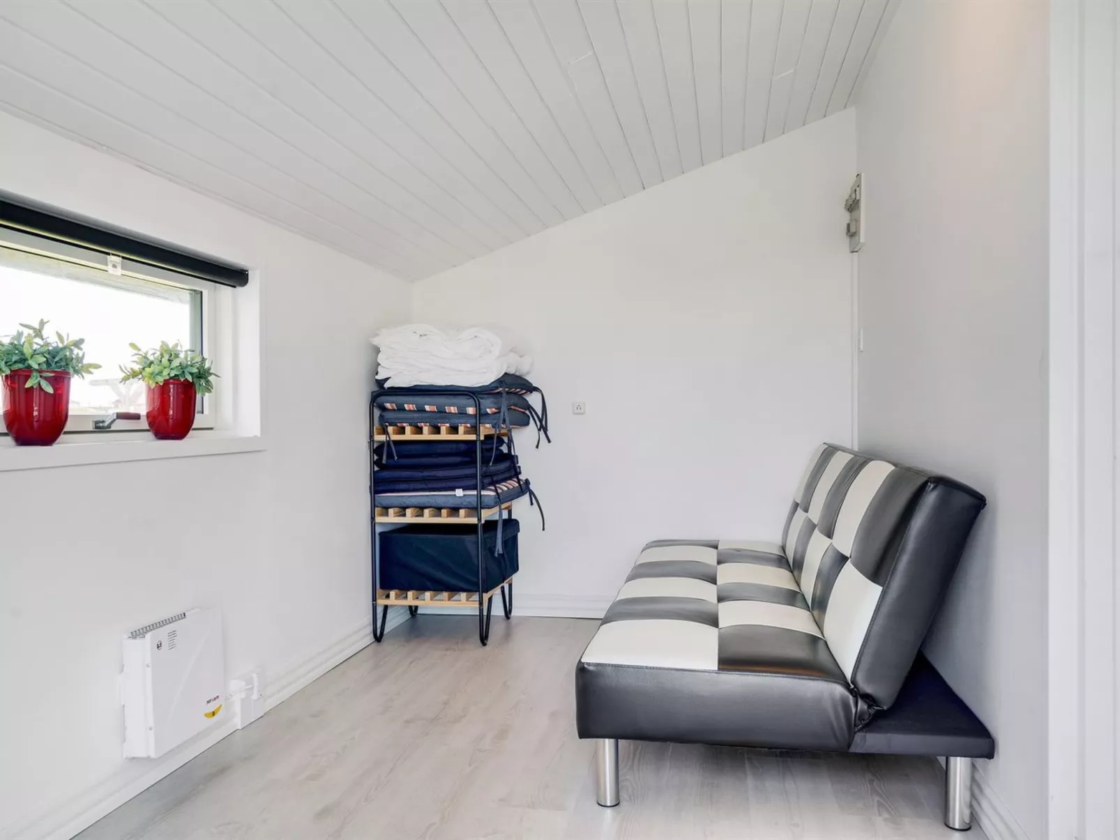 "Aviana" - 175m from the sea-Binnen