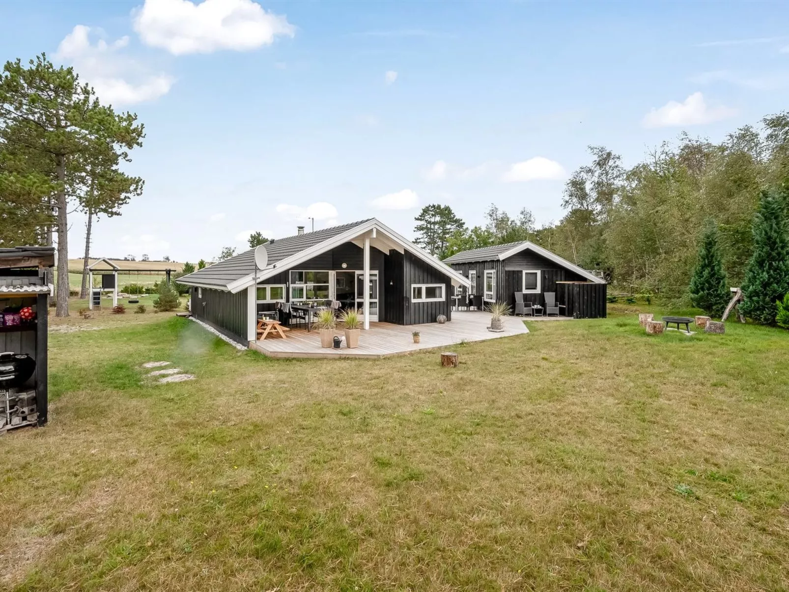 "Raafael" - 175m from the sea-Buiten