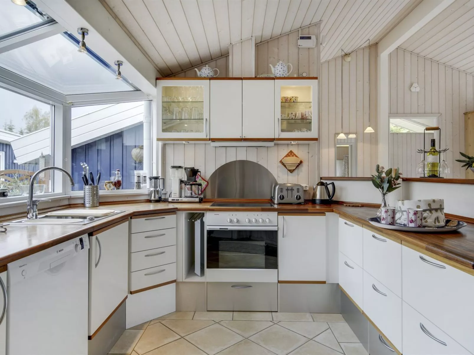 "Frithlef" - 900m from the sea-Binnen