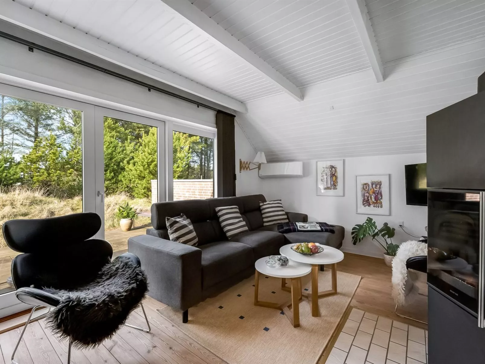 "Annetin" - 850m from the sea-Binnen